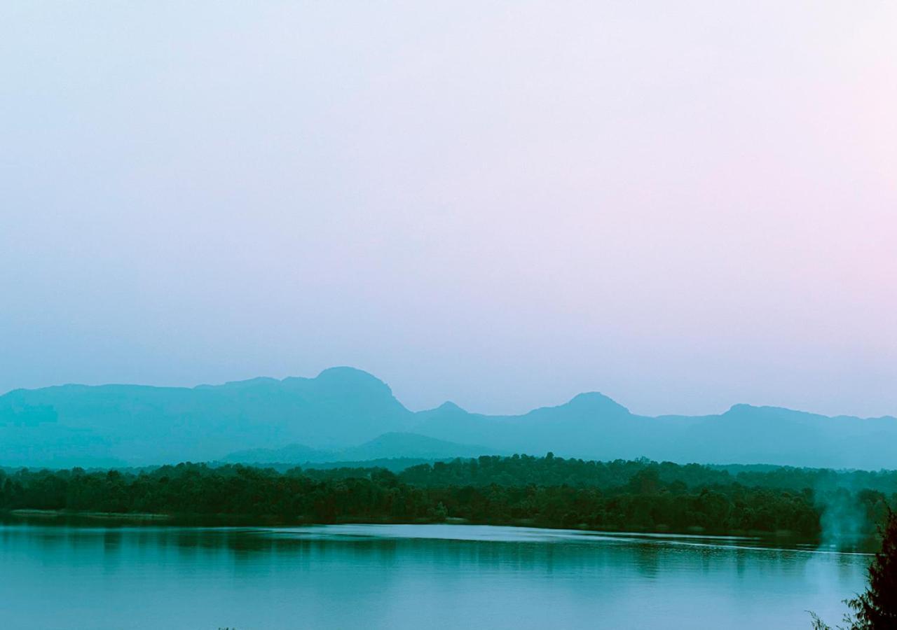 The Satpura Panchtatva Villa Khāpa Esterno foto